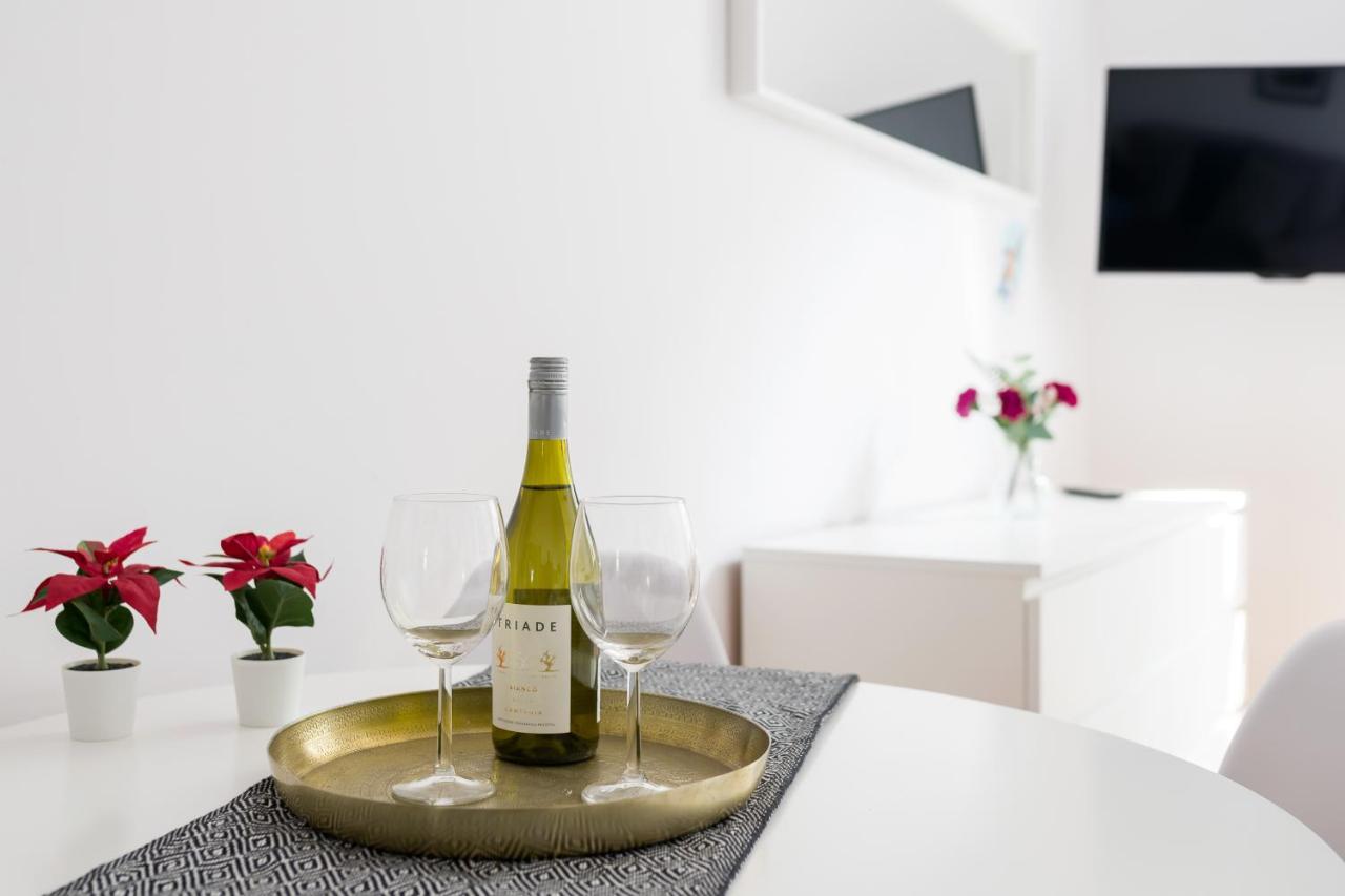 Discover Krakow Apartments - 5 Borowickiej St - Studio Next To Opera And Unity Centre Dış mekan fotoğraf