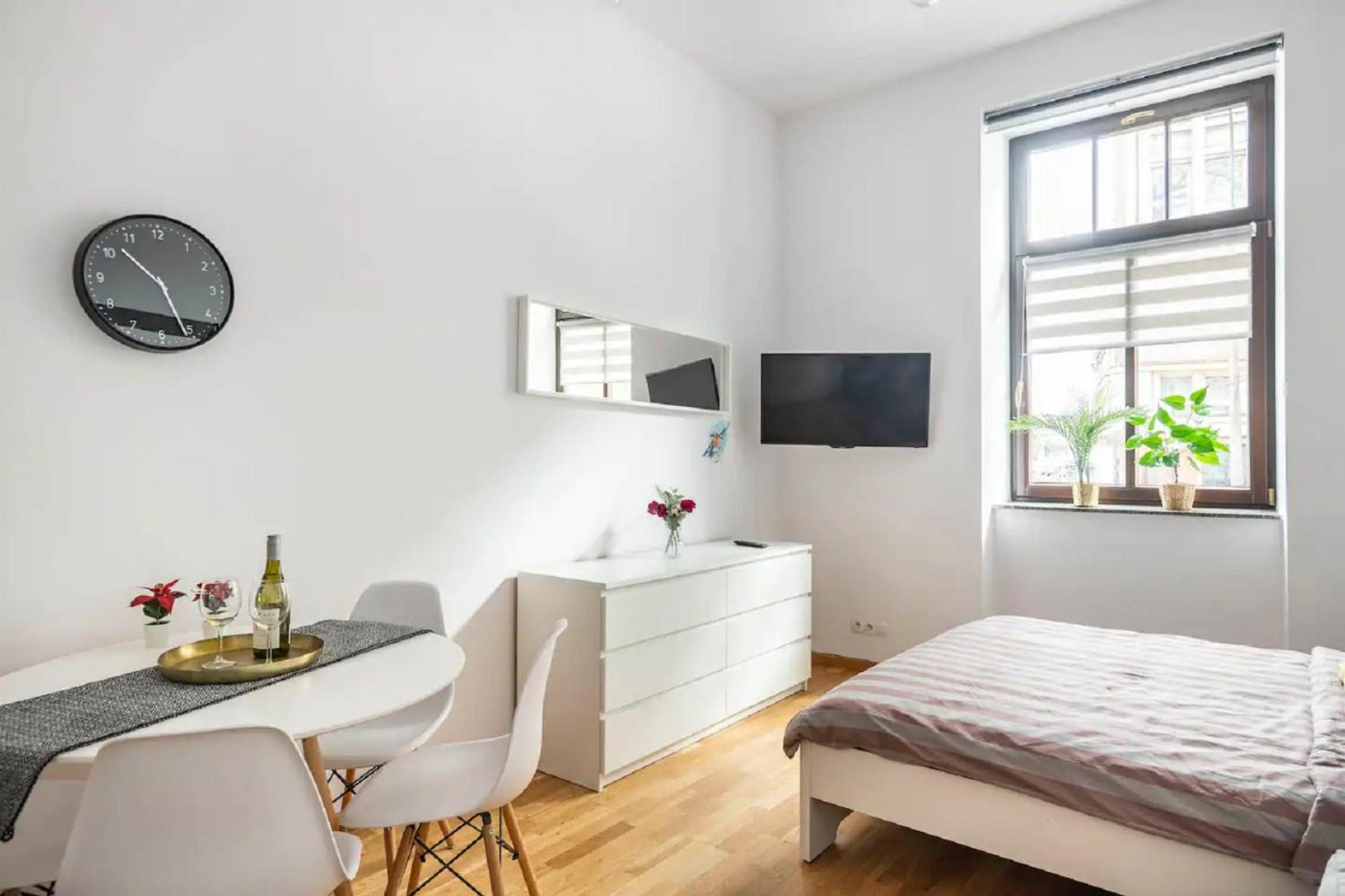 Discover Krakow Apartments - 5 Borowickiej St - Studio Next To Opera And Unity Centre Dış mekan fotoğraf